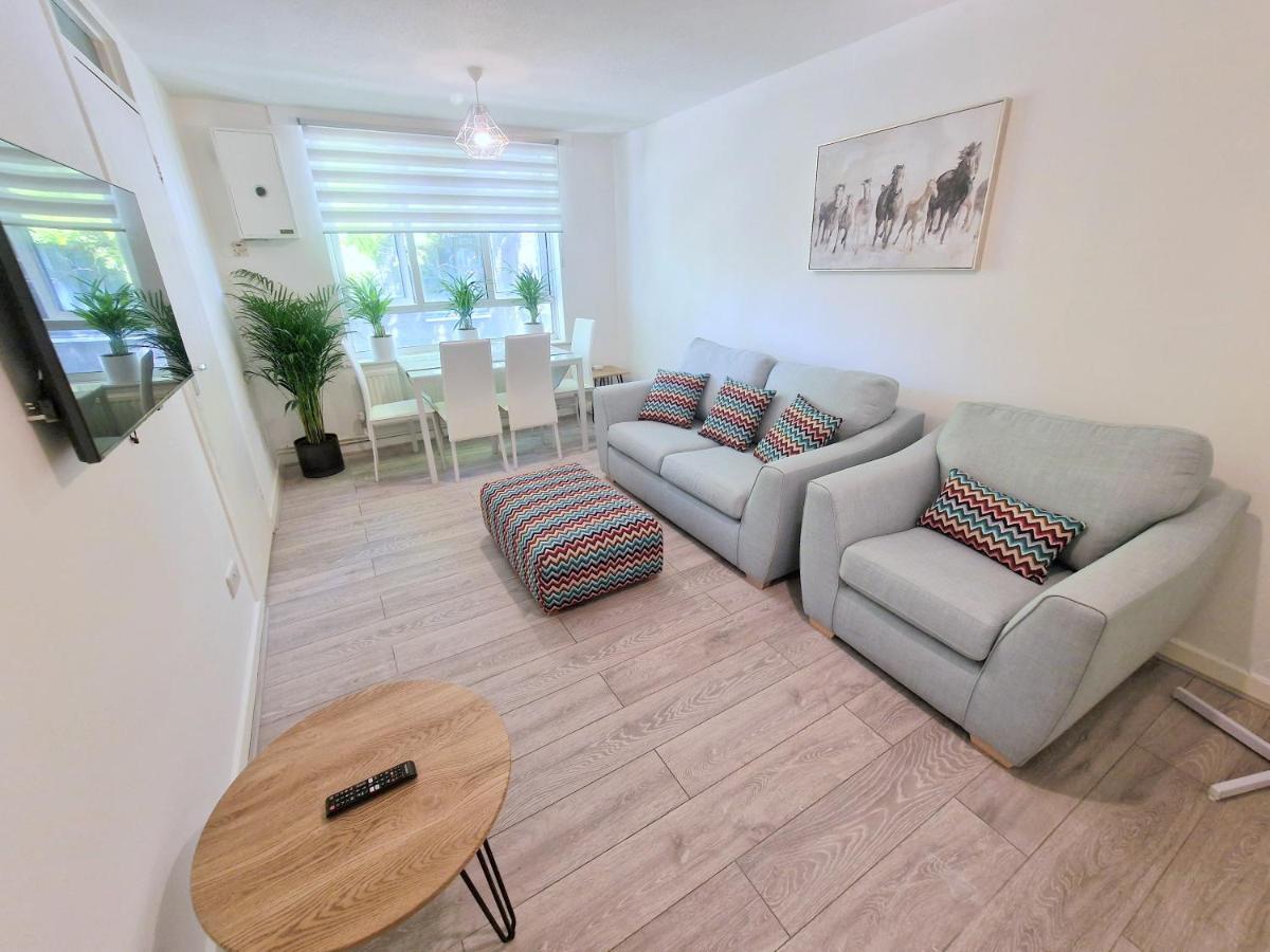 Flat In Battersea, 5 Minutes From Clapham Junction Station Apartman London Kültér fotó