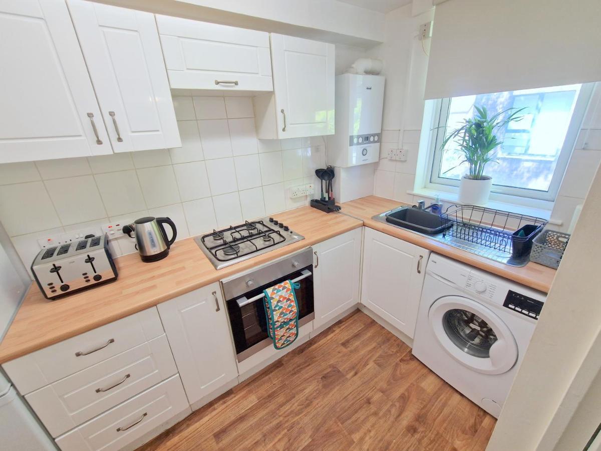 Flat In Battersea, 5 Minutes From Clapham Junction Station Apartman London Kültér fotó