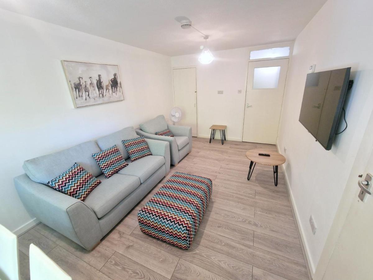 Flat In Battersea, 5 Minutes From Clapham Junction Station Apartman London Kültér fotó